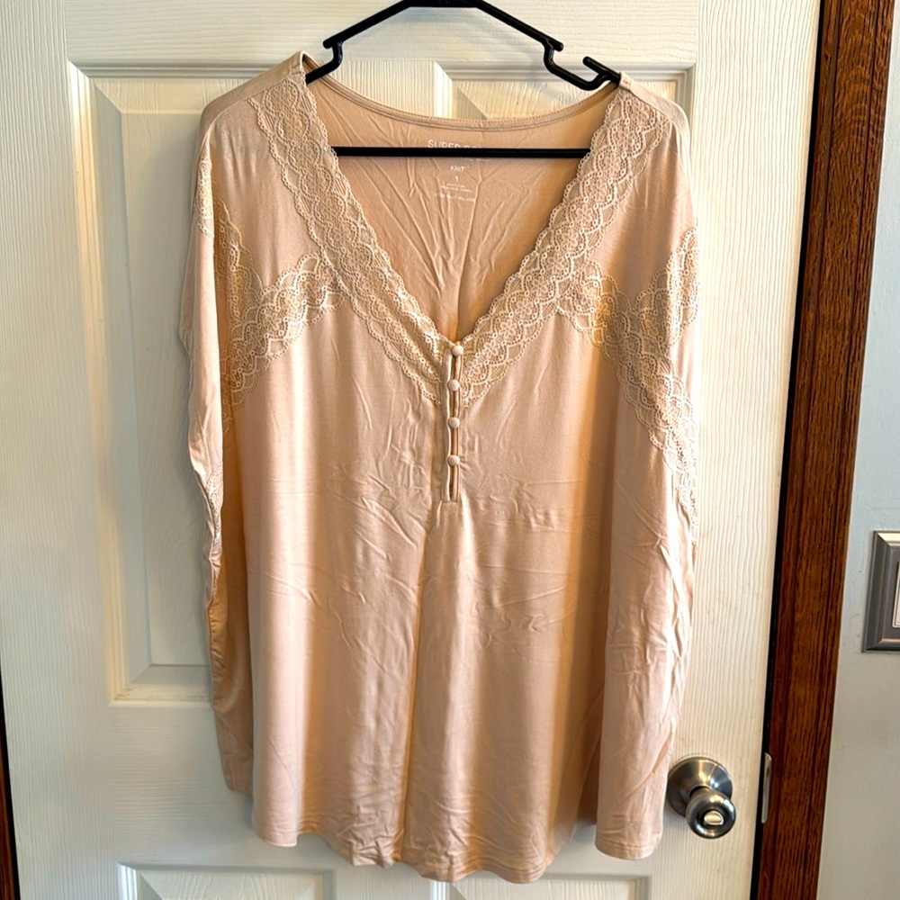 Torrid size one super soft tan and lace shirt